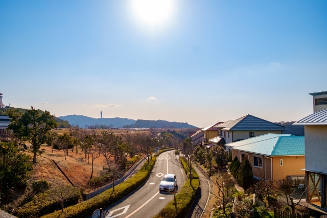 晴れている住宅街