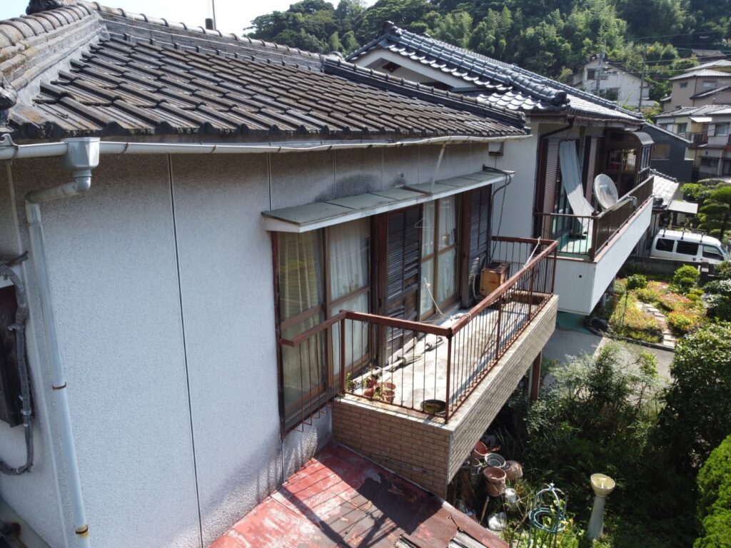 雨樋が歪んでいる診断写真